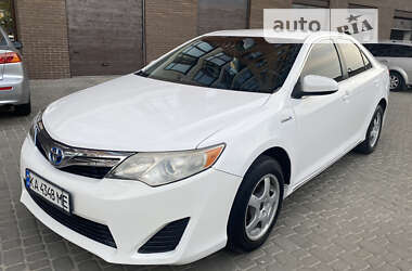 Седан Toyota Camry 2013 в Житомирі