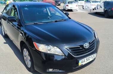 Седан Toyota Camry 2008 в Бучі