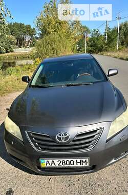 Седан Toyota Camry 2006 в Києві