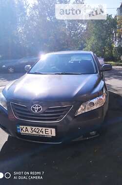 Седан Toyota Camry 2008 в Києві