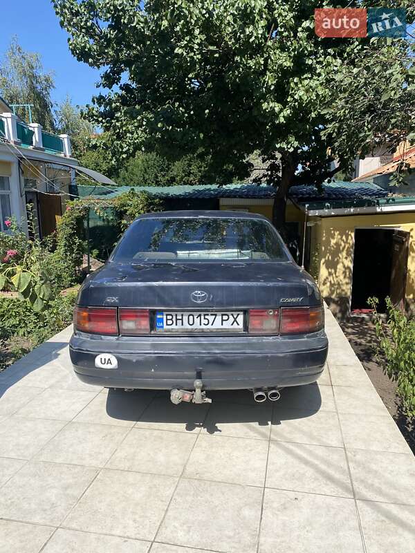 Седан Toyota Camry 1992 в Одессе