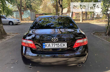 Седан Toyota Camry 2008 в Києві