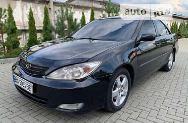 Седан Toyota Camry 2004 в Золочеві