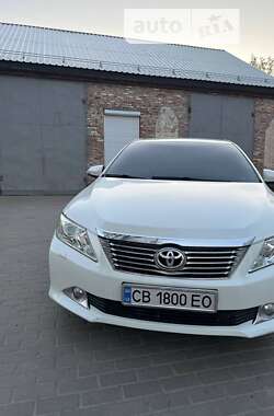 Седан Toyota Camry 2013 в Прилуках