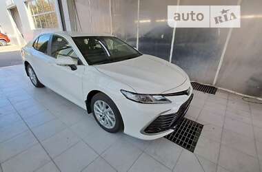 Седан Toyota Camry 2024 в Миколаєві