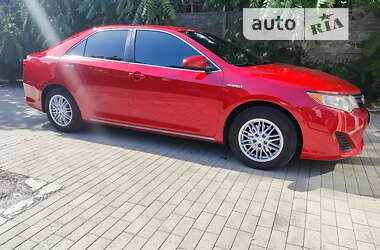 Седан Toyota Camry 2012 в Дніпрі