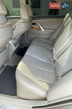 Седан Toyota Camry 2007 в 