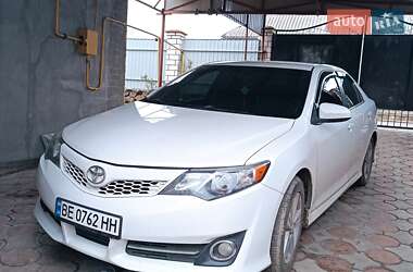 Седан Toyota Camry 2014 в Первомайську