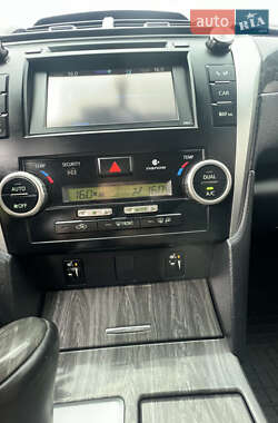 Седан Toyota Camry 2011 в 
