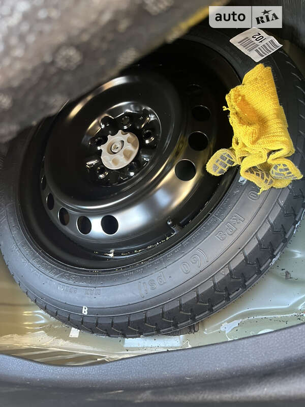 Седан Toyota Camry 2019 в Кривом Роге