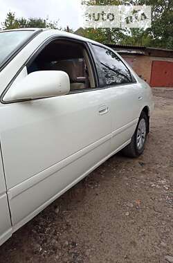 Седан Toyota Camry 2001 в Первомайске