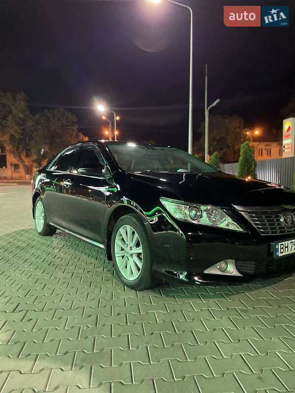 Седан Toyota Camry 2012 в Одессе