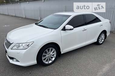 Седан Toyota Camry 2013 в Боярке