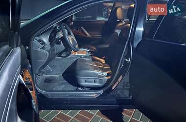 Седан Toyota Camry 2010 в 