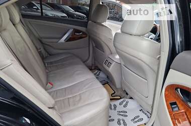 Седан Toyota Camry 2008 в Смеле