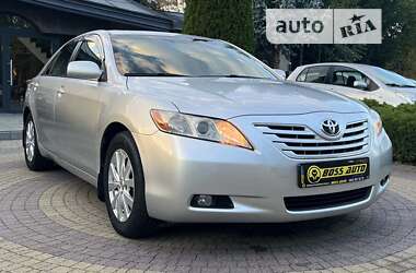 Седан Toyota Camry 2006 в Львове