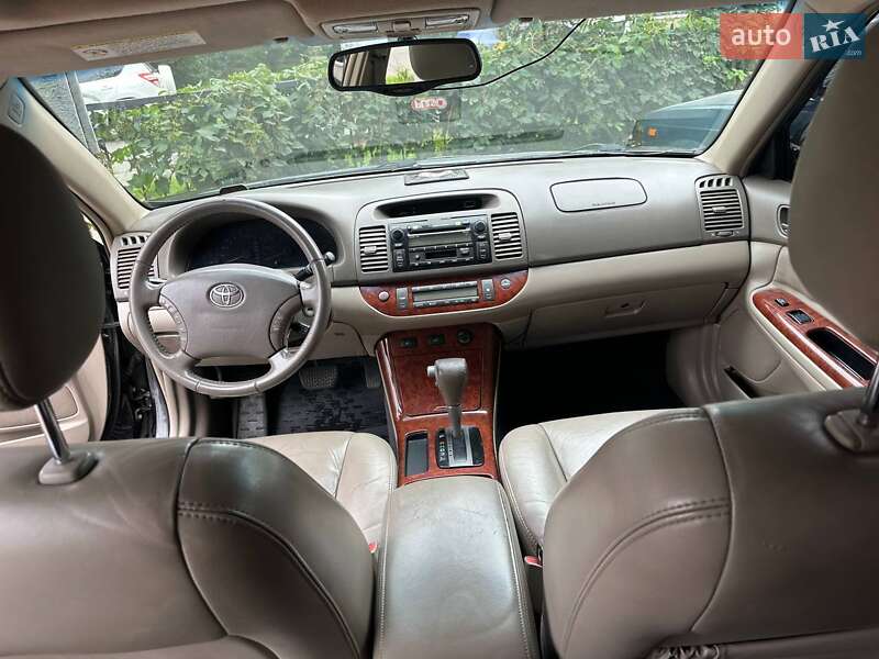 Седан Toyota Camry 2005 в Одесі