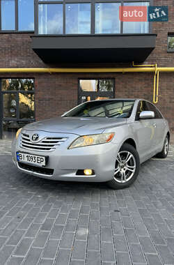 Седан Toyota Camry 2008 в Полтаве