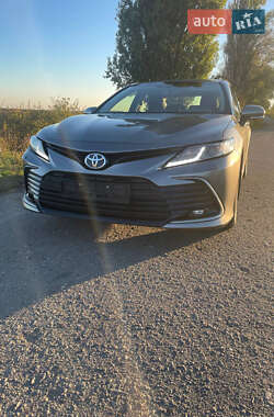 Седан Toyota Camry 2023 в Вінниці