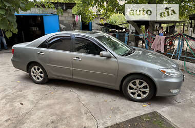 Седан Toyota Camry 2005 в Кривом Роге