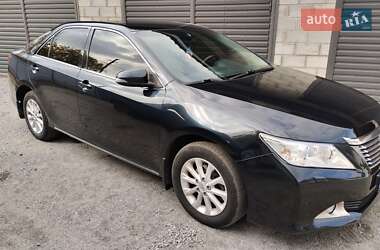 Седан Toyota Camry 2011 в Полтаві