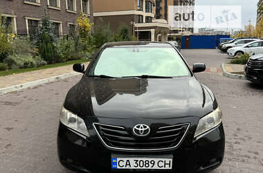 Седан Toyota Camry 2007 в Києві