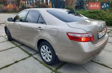 Седан Toyota Camry 2008 в Киеве