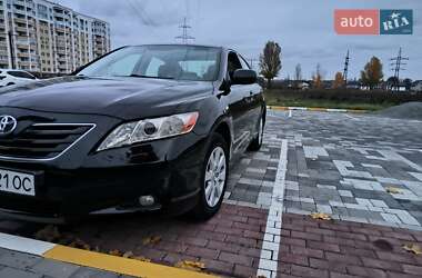 Седан Toyota Camry 2008 в Буче