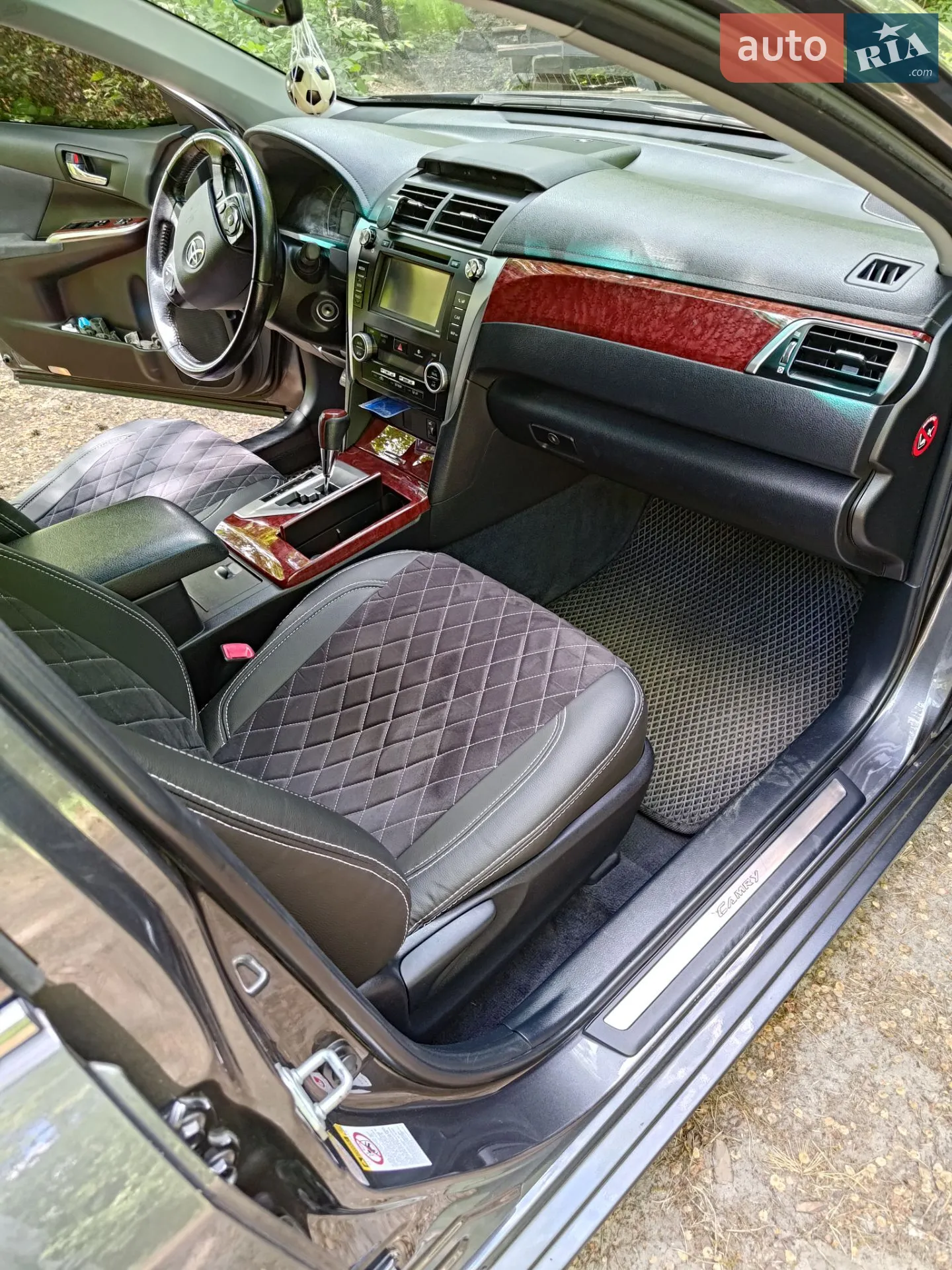 2014 Toyota Camry - мініатюра 6