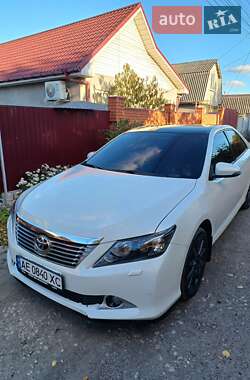 Седан Toyota Camry 2011 в Дніпрі