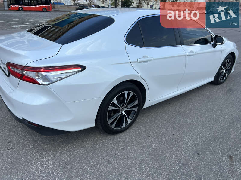 Седан Toyota Camry 2017 в Харькове фото 7 Седан Toyota Camry 2017 в Харькове
