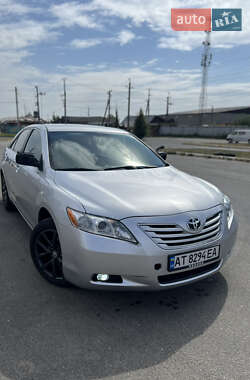 Седан Toyota Camry 2007 в Києві