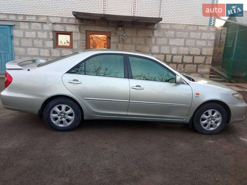 Toyota Camry 2003