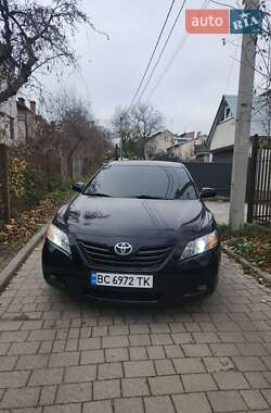 Седан Toyota Camry 2006 в Львові