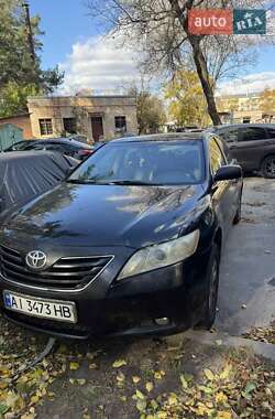 Седан Toyota Camry 2006 в Києві