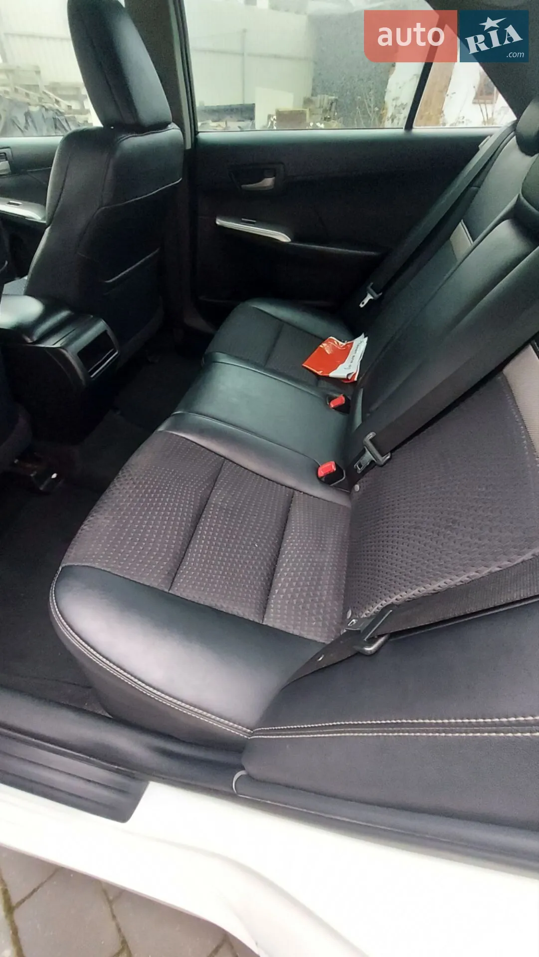 2013 Toyota Camry - мініатюра 12