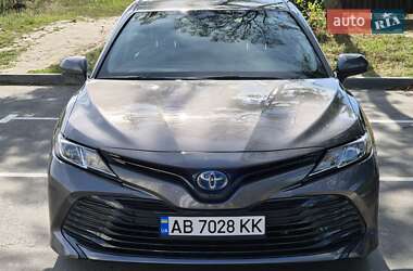 Седан Toyota Camry 2020 в Вінниці