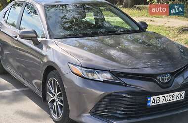 Седан Toyota Camry 2020 в Вінниці