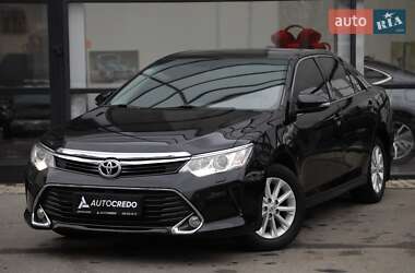 Седан Toyota Camry 2016 в Харкові