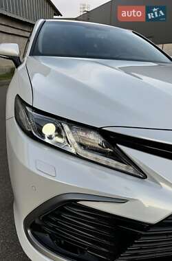 Седан Toyota Camry 2023 в Києві