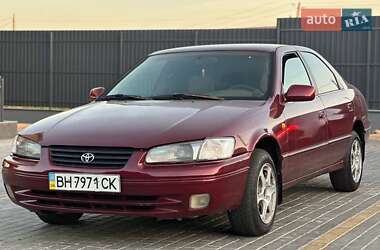 Седан Toyota Camry 1999 в Одесі