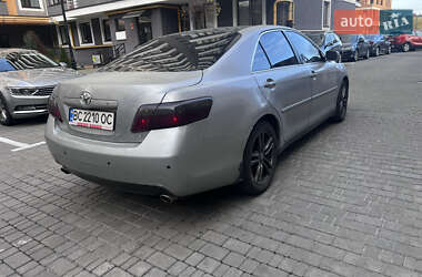 Седан Toyota Camry 2007 в Львове