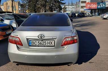 Седан Toyota Camry 2008 в Львове