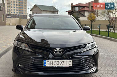 Седан Toyota Camry 2018 в Одесі