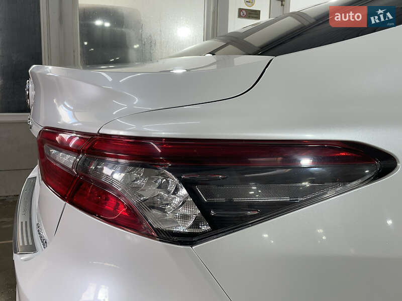 Седан Toyota Camry 2021 в Одесі