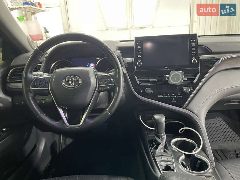 Седан Toyota Camry 2021 в Одесі