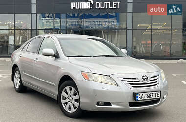 Седан Toyota Camry 2008 в Києві