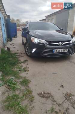 Седан Toyota Camry 2015 в Николаеве