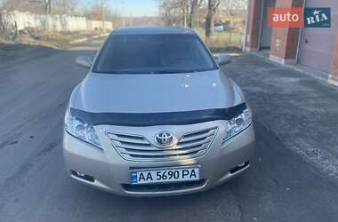 Седан Toyota Camry 2006 в Голованевске