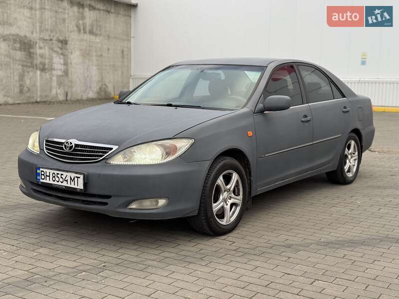 Toyota Camry 2003
